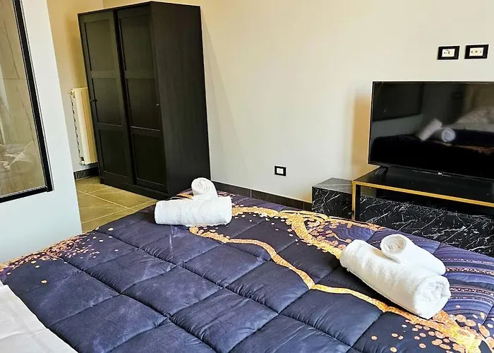 Domitia Vatican Luxury Apartment